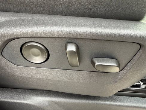 New 2026 GMC Sierra 2500 SLT image 13