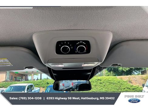 Used 2023 Ford Transit 350 XLT RWD image 24