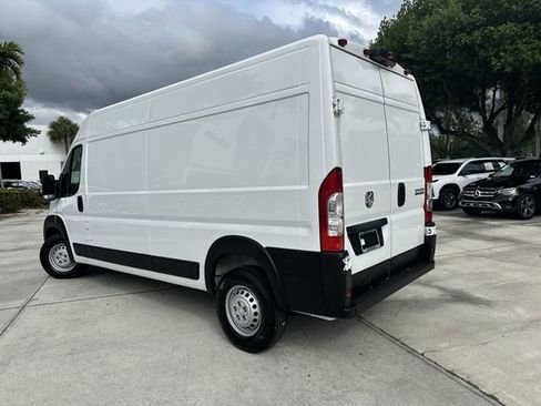 Used 2025 RAM ProMaster 2500 w/ Convenience Group FWD image 26