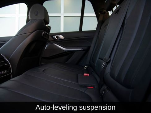 Used 2021 BMW X5 xDrive45e w/ Premium Package image 16