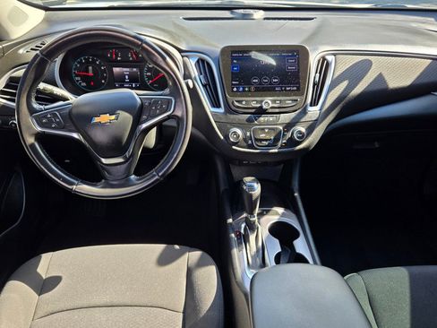 Used 2020 Chevrolet Malibu RS w/ LPO, Convenience Package 1 image 17