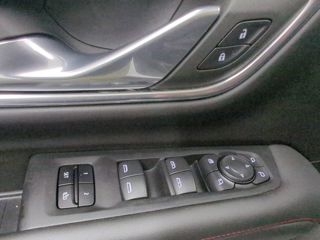 Used 2023 Chevrolet Tahoe RST w/ Luxury Package AWD/4WD image 10