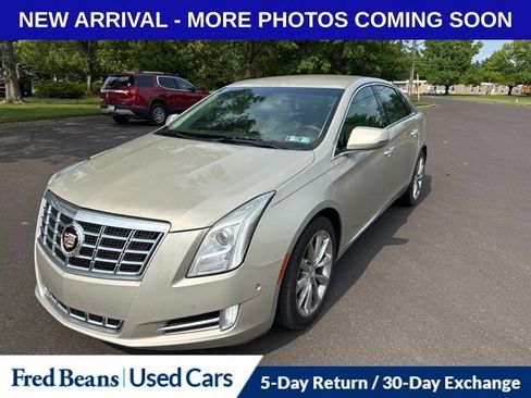Used 2014 Cadillac XTS Luxury w/ Driver Awareness Package FWD image 3
