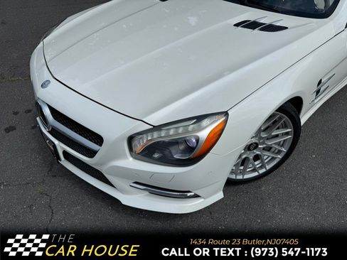 Used 2013 Mercedes-Benz SL 550 image 2