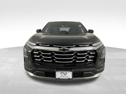 Used 2026 Chevrolet Equinox LT w/ Convenience Package II AWD/4WD image 3