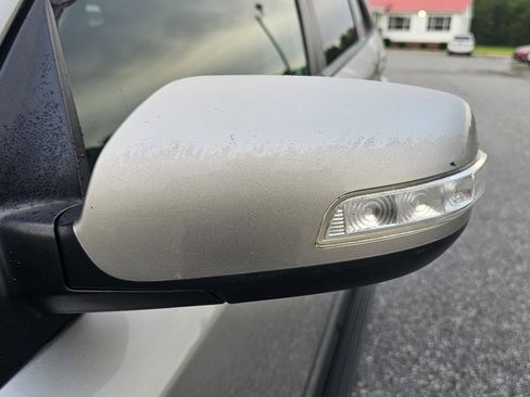 Used 2013 Kia Sorento LX w/ Convenience Pkg image 22