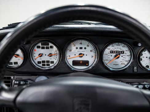 Used 1996 Porsche 911 Turbo RWD image 38