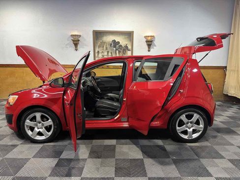 Used 2012 Chevrolet Sonic LTZ image 12