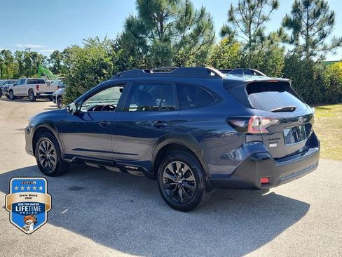 Used 2023 Subaru Outback Onyx Edition AWD/4WD image 3