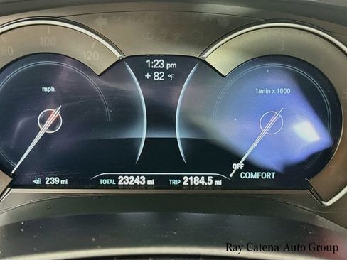 Used 2019 BMW 530i xDrive w/ Premium Package AWD/4WD image 12