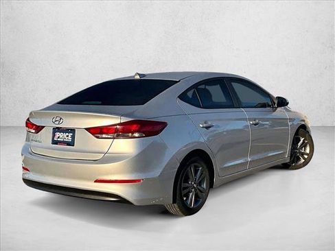 Used 2017 Hyundai Elantra Value Edition image 2