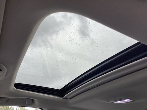 Used 2025 Subaru Legacy Limited image 23