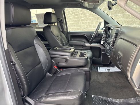 Used 2016 Chevrolet Silverado 1500 LTZ Z71 image 34