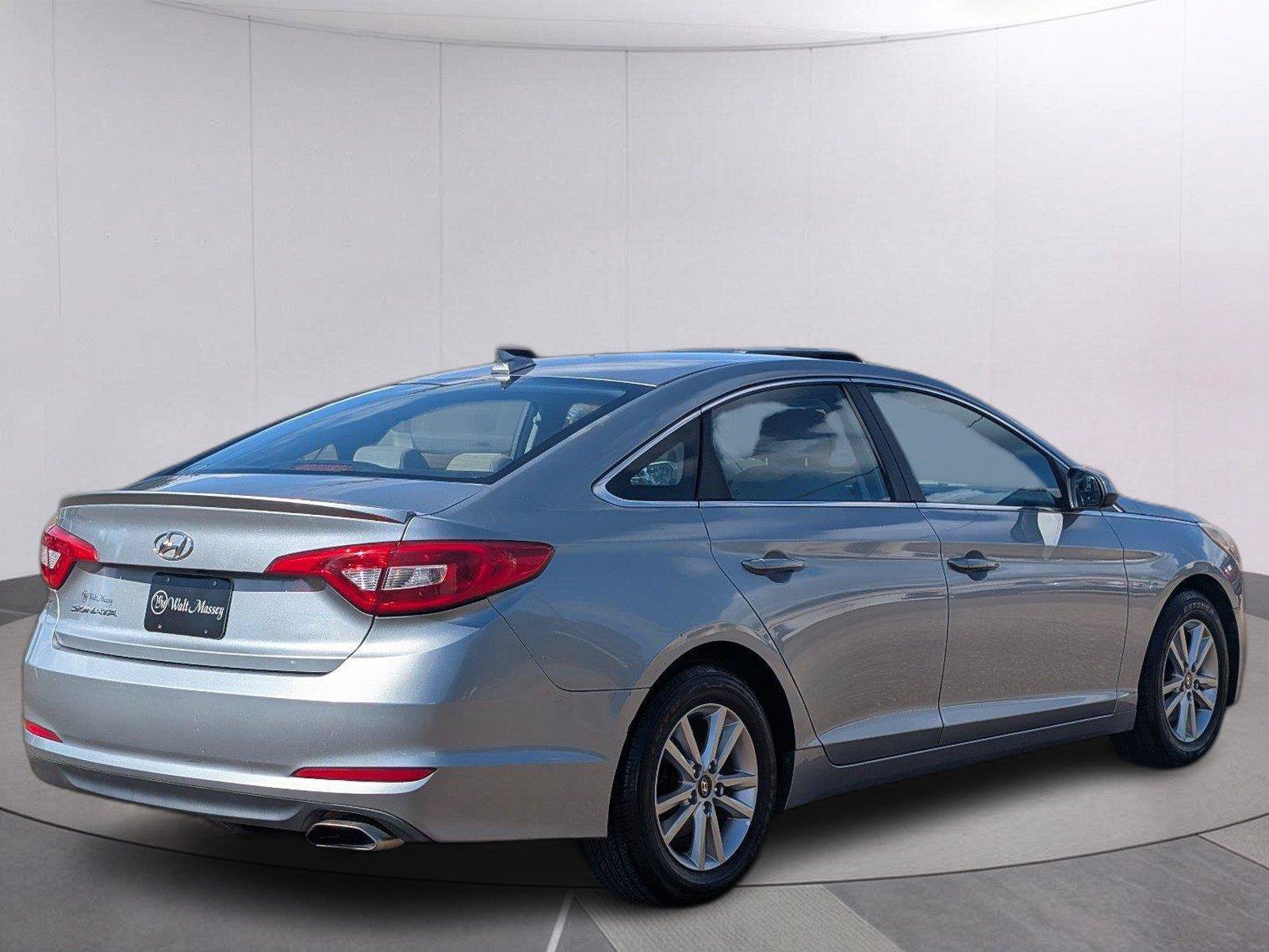 Used 2016 Hyundai Sonata SE FWD image 5