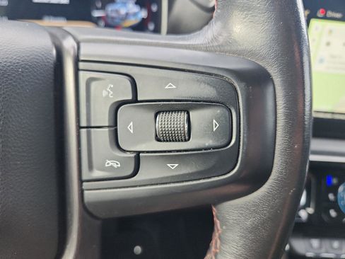 Used 2024 GMC Sierra 2500 AT4X image 31