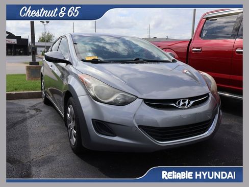 Used 2013 Hyundai Elantra GLS image 1