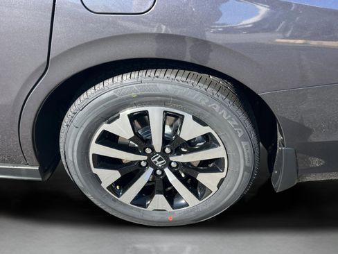 New 2026 Honda Odyssey EX-L image 34