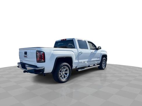 Used 2018 GMC Sierra 1500 SLT w/ SLT Premium Package image 9