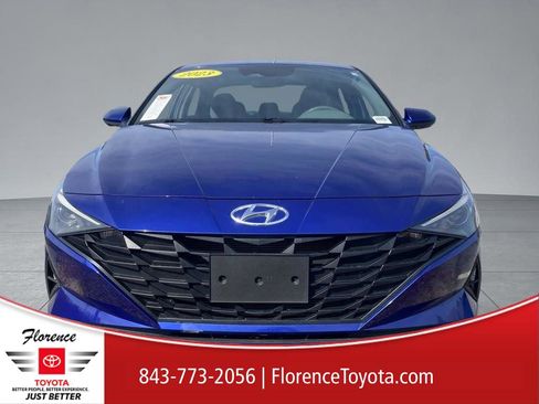Used 2023 Hyundai Elantra SEL image 18