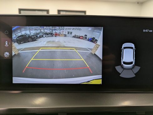 Used 2025 Kia Telluride S image 12