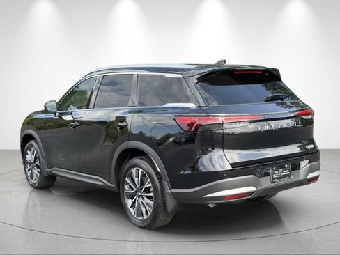 New 2027 INFINITI QX60 Luxe FWD image 3