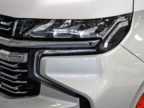 Used 2023 Chevrolet Suburban Premier w/ Premium Package 2 image 14