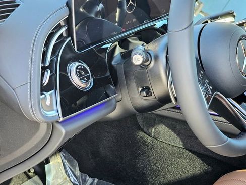 New 2026 Mercedes-Benz E 350 4MATIC Sedan image 15