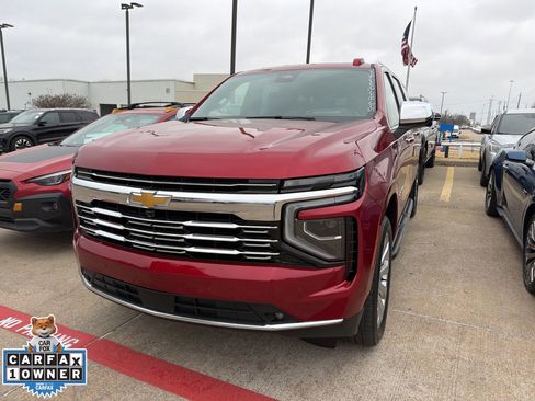 Used 2026 Chevrolet Suburban Premier image 2