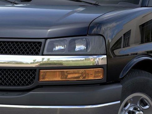 New 2025 Chevrolet Express 2500 w/ Driver Convenience Package RWD image 10