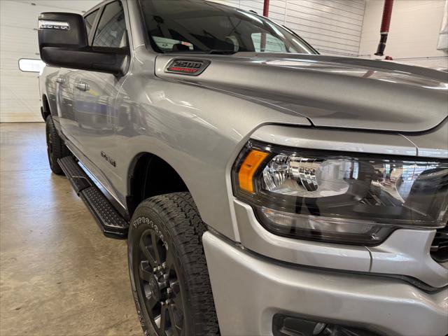 Certified 2024 RAM 2500 Big Horn w/ Night Edition AWD/4WD image 3