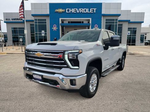 Used 2024 Chevrolet Silverado 2500 LTZ w/ LTZ Convenience Package image 1
