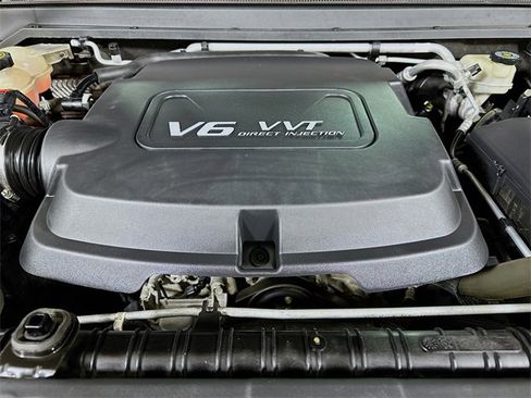 Used 2015 GMC Canyon SLT w/ Driver Alert Package image 22