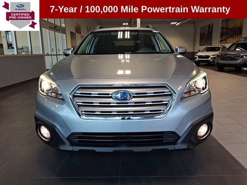 Used 2017 Subaru Outback 2.5i Premium AWD/4WD image 2