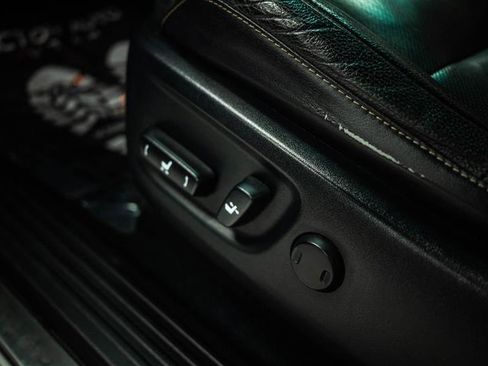 Used 2018 Lexus GX 460 image 16