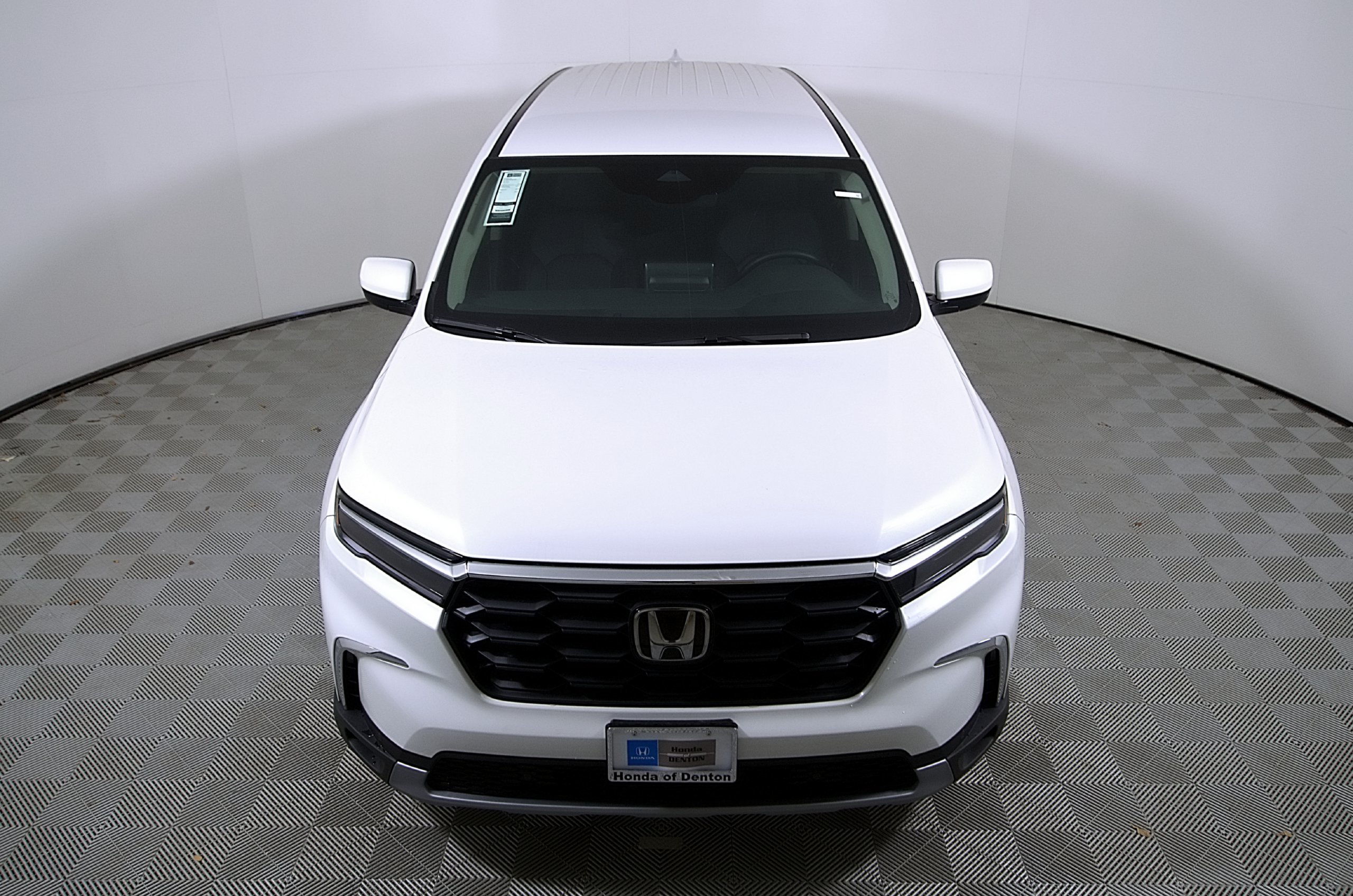 Used 2025 Honda Pilot EX-L image 4