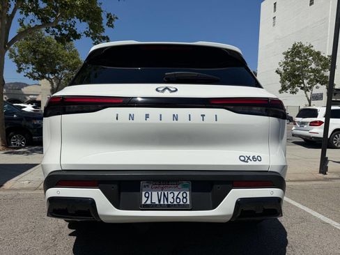 Used 2024 INFINITI QX60 Pure FWD image 9