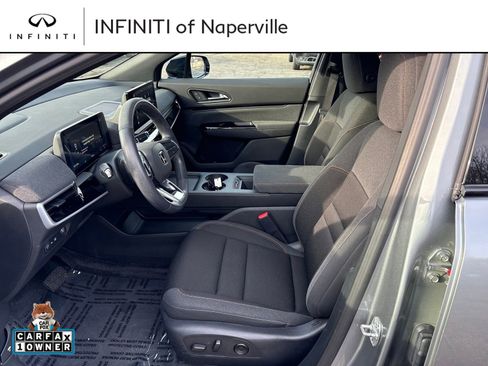 Used 2024 Honda Prologue EX image 9