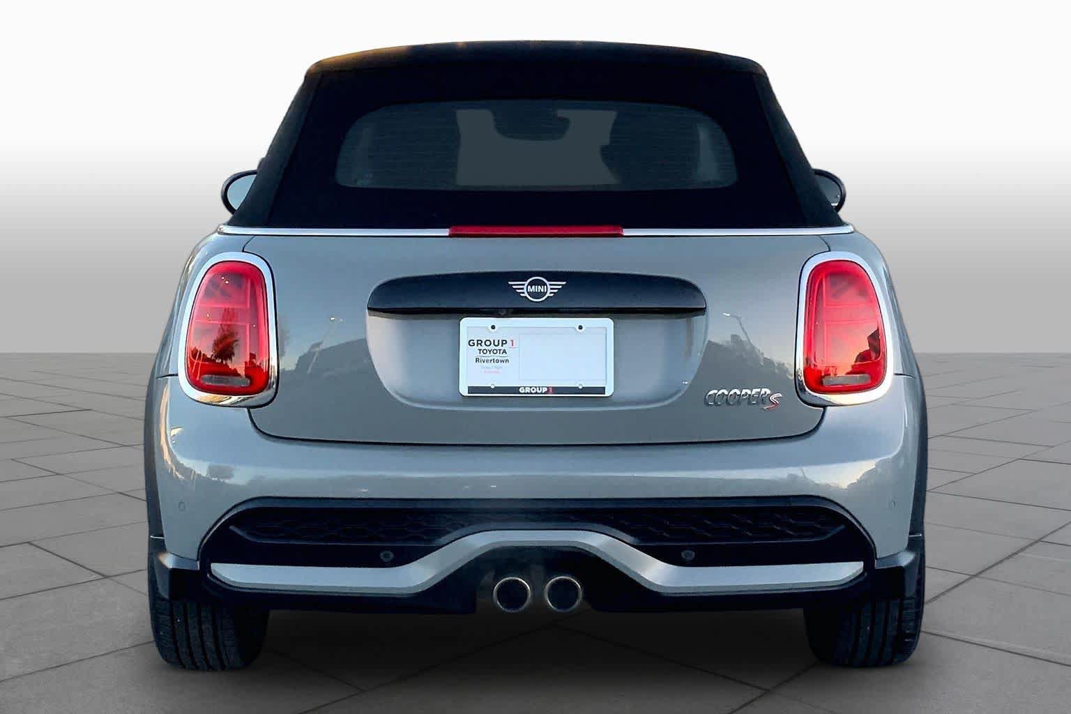 Used 2022 MINI Cooper S FWD image 4