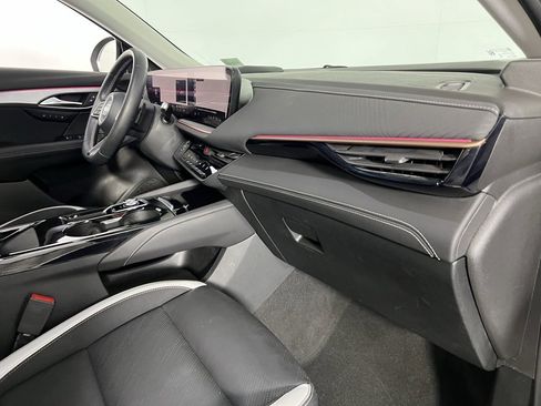 Used 2025 Buick Envision Sport Touring image 30