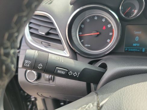 Used 2016 Buick Encore FWD image 27