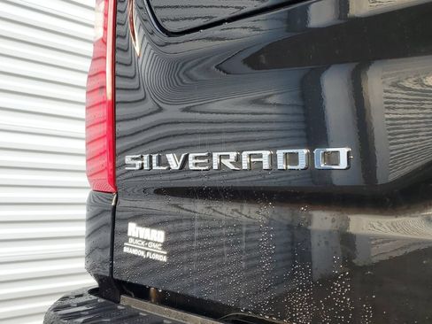 Used 2026 Chevrolet Silverado 1500 LTZ w/ LTZ Premium Package AWD/4WD image 7