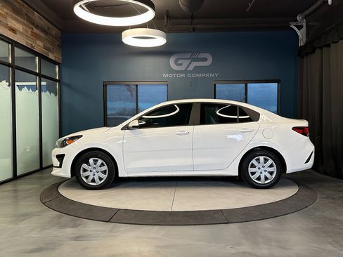 Used 2023 Kia Rio S image 6