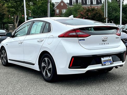 Used 2019 Hyundai Ioniq SEL FWD image 12