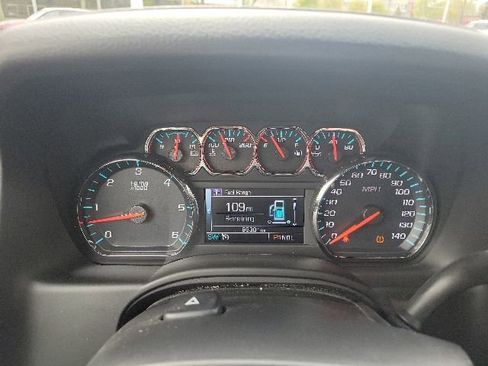Used 2019 GMC Yukon SLE w/ SLE Value Package AWD/4WD image 29