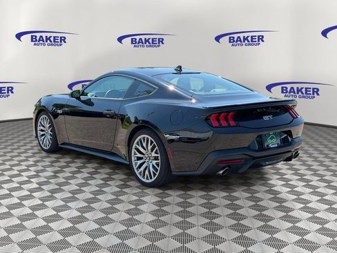 Used 2025 Ford Mustang GT Premium RWD image 3