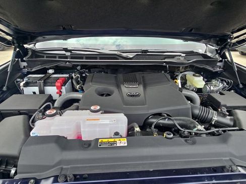 New 2026 Toyota Tundra Limited AWD/4WD image 30
