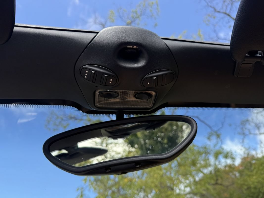 Used 2005 Porsche Boxster S RWD image 27