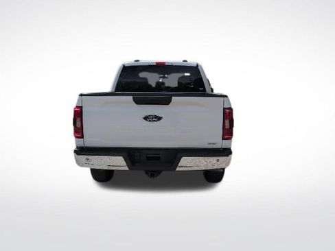 Used 2022 Ford F150 XLT w/ Trailer Tow Package image 12