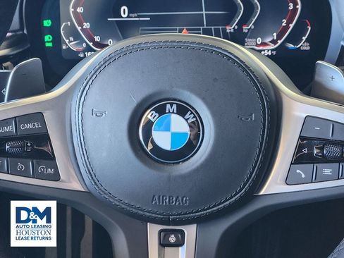 Used 2023 BMW 540i xDrive w/ M Sport Package image 37