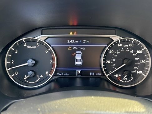 Used 2024 Nissan Altima 2.5 SV image 12